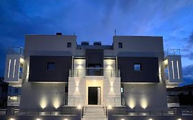 Christina Suites